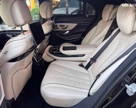 Мерседес С Класс 2017 в Львове на Automoto.ua Черный Мерседес С Класс, объемом двигателя 3 л и пробегом 125 тыс. км за 53000 $, фото 7 на Automoto.ua