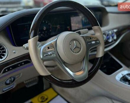 Чорний Мерседес С Клас, об'ємом двигуна 3.98 л та пробігом 158 тис. км за 63000 $, фото 15 на Automoto.ua