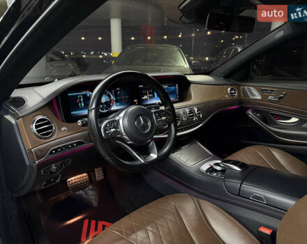 Черный Мерседес С Класс, объемом двигателя 2.93 л и пробегом 139 тыс. км за 65000 $, фото 19 на Automoto.ua