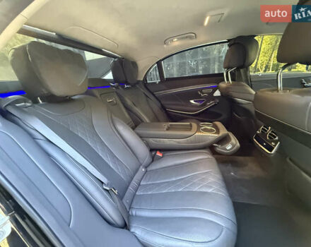 Чорний Мерседес С Клас, об'ємом двигуна 3.99 л та пробігом 115 тис. км за 49999 $, фото 33 на Automoto.ua