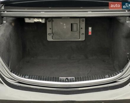 Черный Мерседес С Класс, объемом двигателя 3.98 л и пробегом 157 тыс. км за 72500 $, фото 23 на Automoto.ua