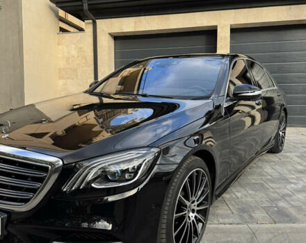 Черный Мерседес С Класс, объемом двигателя 3.98 л и пробегом 114 тыс. км за 63000 $, фото 2 на Automoto.ua