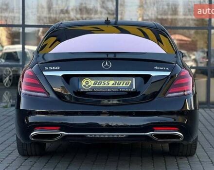 Чорний Мерседес С Клас, об'ємом двигуна 3.98 л та пробігом 158 тис. км за 63000 $, фото 4 на Automoto.ua