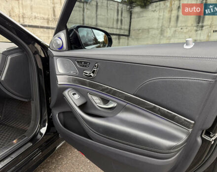 Мерседес С Клас 2017 у Рівному на Automoto.ua Чорний Мерседес С Клас, об'ємом двигуна 3 л та пробігом 125 тис. км за 55999 $, фото 24 на Automoto.ua