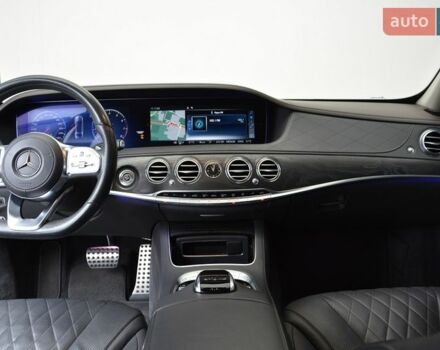 Черный Мерседес С Класс, объемом двигателя 3.98 л и пробегом 112 тыс. км за 67000 $, фото 5 на Automoto.ua