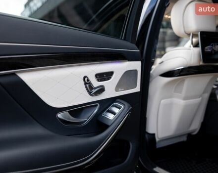 Чорний Мерседес С Клас, об'ємом двигуна 3 л та пробігом 154 тис. км за 57500 $, фото 51 на Automoto.ua