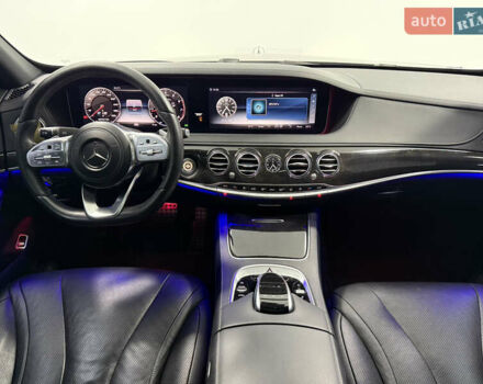 Чорний Мерседес С Клас, об'ємом двигуна 3 л та пробігом 199 тис. км за 43000 $, фото 19 на Automoto.ua