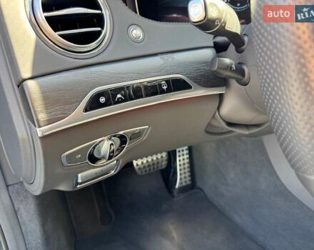 Чорний Мерседес С Клас, об'ємом двигуна 3.99 л та пробігом 111 тис. км за 68500 $, фото 26 на Automoto.ua