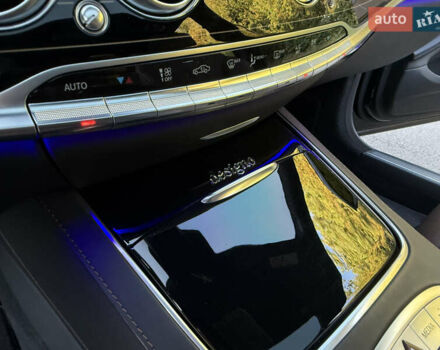 Черный Мерседес С Класс, объемом двигателя 4 л и пробегом 60 тыс. км за 104950 $, фото 59 на Automoto.ua