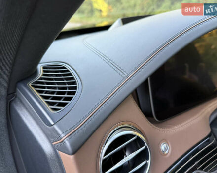 Черный Мерседес С Класс, объемом двигателя 4 л и пробегом 60 тыс. км за 104950 $, фото 41 на Automoto.ua