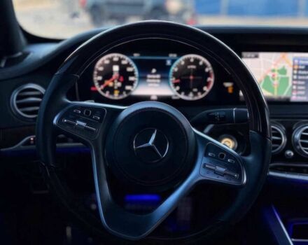 Мерседес С Класс 2018 в Киеве на Automoto.ua Черный Мерседес С Класс, объемом двигателя 4 л и пробегом 39 тыс. км за 20000 $, фото 11 на Automoto.ua