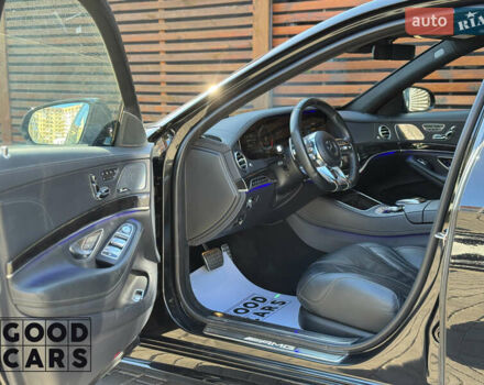 Черный Мерседес С Класс, объемом двигателя 3.98 л и пробегом 95 тыс. км за 75000 $, фото 16 на Automoto.ua