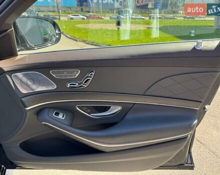 Чорний Мерседес С Клас, об'ємом двигуна 3.99 л та пробігом 111 тис. км за 68500 $, фото 65 на Automoto.ua