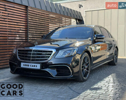 Черный Мерседес С Класс, объемом двигателя 3.98 л и пробегом 95 тыс. км за 80999 $, фото 2 на Automoto.ua