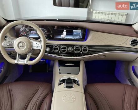 Чорний Мерседес С Клас, об'ємом двигуна 3.98 л та пробігом 61 тис. км за 102900 $, фото 12 на Automoto.ua