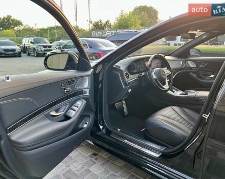 Черный Мерседес С Класс, объемом двигателя 3.99 л и пробегом 105 тыс. км за 59900 $, фото 15 на Automoto.ua