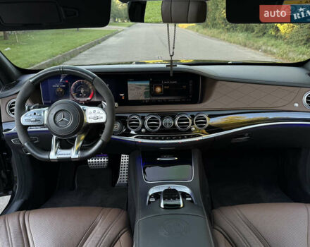 Черный Мерседес С Класс, объемом двигателя 4 л и пробегом 60 тыс. км за 104950 $, фото 101 на Automoto.ua