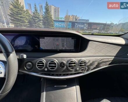 Чорний Мерседес С Клас, об'ємом двигуна 3.99 л та пробігом 111 тис. км за 68500 $, фото 38 на Automoto.ua