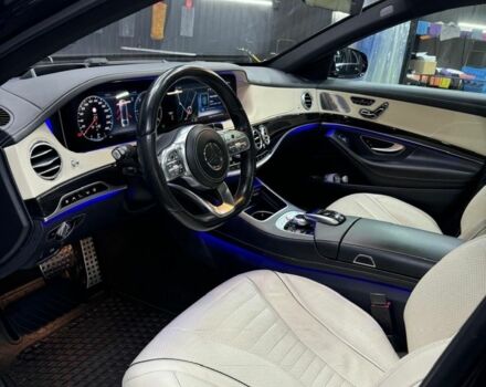 Черный Мерседес С Класс, объемом двигателя 3 л и пробегом 179 тыс. км за 56500 $, фото 6 на Automoto.ua