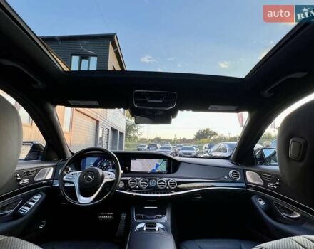 Черный Мерседес С Класс, объемом двигателя 3.99 л и пробегом 105 тыс. км за 59900 $, фото 58 на Automoto.ua