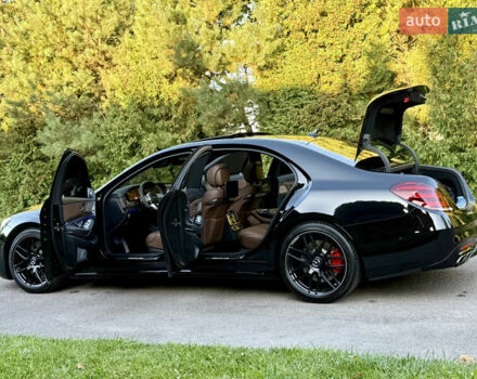 Черный Мерседес С Класс, объемом двигателя 4 л и пробегом 60 тыс. км за 104950 $, фото 102 на Automoto.ua