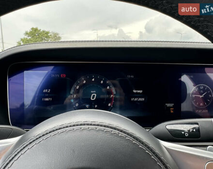 Чорний Мерседес С Клас, об'ємом двигуна 3.99 л та пробігом 119 тис. км за 61000 $, фото 16 на Automoto.ua