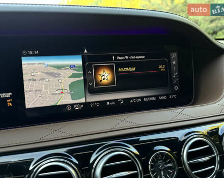 Черный Мерседес С Класс, объемом двигателя 4 л и пробегом 60 тыс. км за 104950 $, фото 61 на Automoto.ua