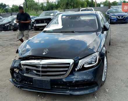 Чорний Мерседес С Клас, об'ємом двигуна 0 л та пробігом 72 тис. км за 35500 $, фото 5 на Automoto.ua