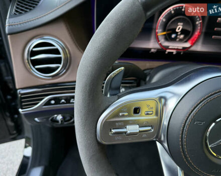 Черный Мерседес С Класс, объемом двигателя 4 л и пробегом 60 тыс. км за 104950 $, фото 42 на Automoto.ua