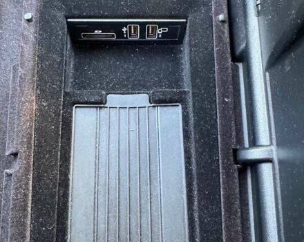 Чорний Мерседес С Клас, об'ємом двигуна 3.99 л та пробігом 111 тис. км за 68500 $, фото 33 на Automoto.ua