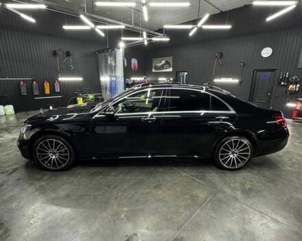 Черный Мерседес С Класс, объемом двигателя 3 л и пробегом 179 тыс. км за 56500 $, фото 2 на Automoto.ua
