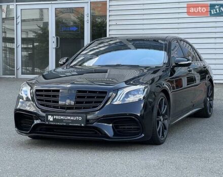 Черный Мерседес С Класс, объемом двигателя 3.98 л и пробегом 61 тыс. км за 102900 $, фото 6 на Automoto.ua