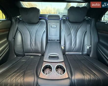 Черный Мерседес С Класс, объемом двигателя 3.99 л и пробегом 183 тыс. км за 49900 $, фото 10 на Automoto.ua