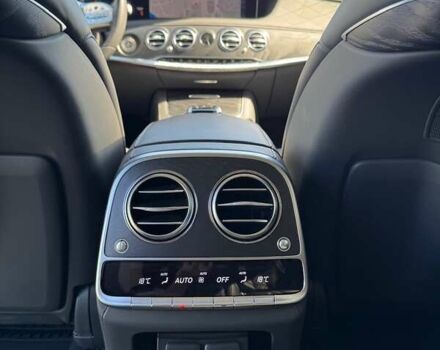 Чорний Мерседес С Клас, об'ємом двигуна 3.99 л та пробігом 111 тис. км за 68500 $, фото 60 на Automoto.ua