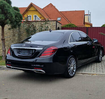 Черный Мерседес С Класс, объемом двигателя 2.99 л и пробегом 107 тыс. км за 38900 $, фото 1 на Automoto.ua