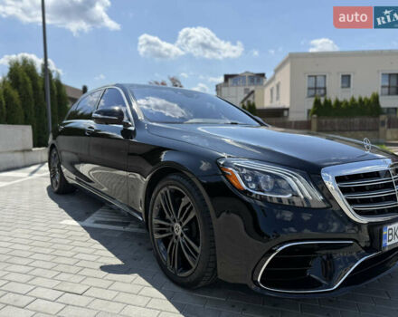 Чорний Мерседес С Клас, об'ємом двигуна 3 л та пробігом 131 тис. км за 49500 $, фото 4 на Automoto.ua