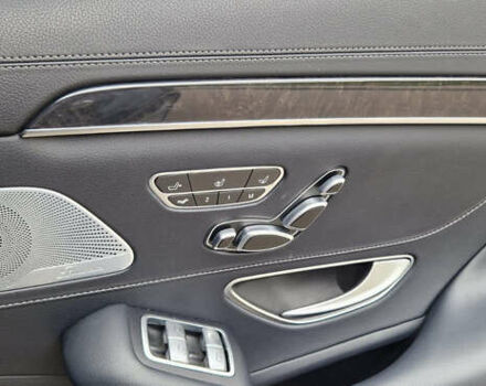 Черный Мерседес С Класс, объемом двигателя 2.99 л и пробегом 107 тыс. км за 38900 $, фото 12 на Automoto.ua