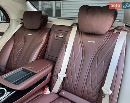 Черный Мерседес С Класс, объемом двигателя 3.98 л и пробегом 61 тыс. км за 102900 $, фото 26 на Automoto.ua