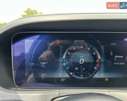 Чорний Мерседес С Клас, об'ємом двигуна 3.99 л та пробігом 119 тис. км за 61000 $, фото 17 на Automoto.ua