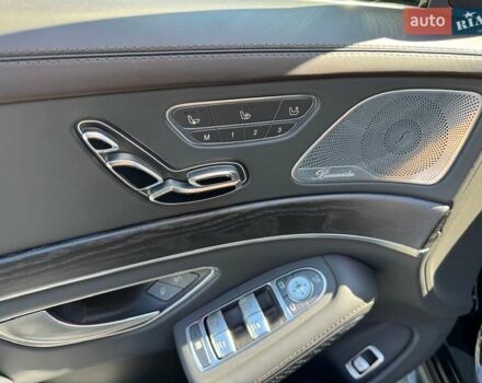 Чорний Мерседес С Клас, об'ємом двигуна 3.99 л та пробігом 111 тис. км за 68500 $, фото 21 на Automoto.ua