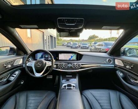 Черный Мерседес С Класс, объемом двигателя 3.99 л и пробегом 105 тыс. км за 59900 $, фото 59 на Automoto.ua