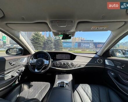 Чорний Мерседес С Клас, об'ємом двигуна 3.99 л та пробігом 111 тис. км за 68500 $, фото 69 на Automoto.ua