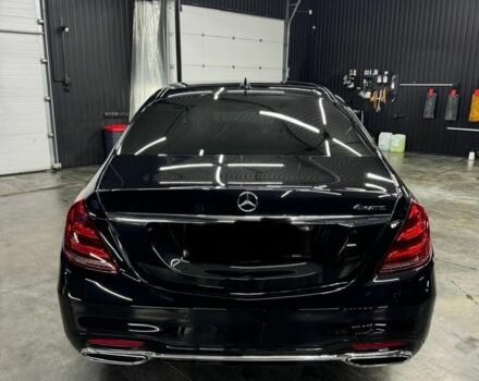 Черный Мерседес С Класс, объемом двигателя 3 л и пробегом 179 тыс. км за 56500 $, фото 1 на Automoto.ua