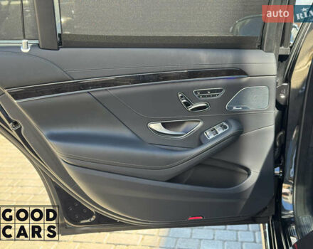 Черный Мерседес С Класс, объемом двигателя 3.98 л и пробегом 95 тыс. км за 80999 $, фото 25 на Automoto.ua