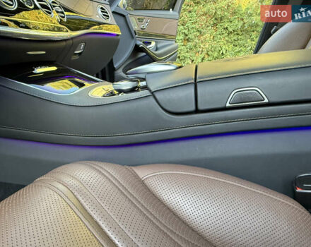 Черный Мерседес С Класс, объемом двигателя 4 л и пробегом 60 тыс. км за 104950 $, фото 52 на Automoto.ua