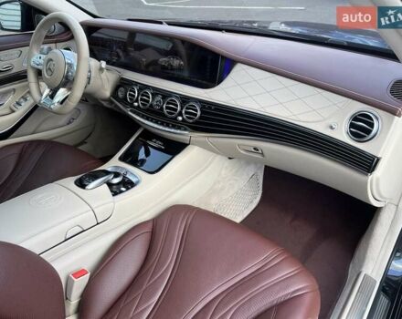 Черный Мерседес С Класс, объемом двигателя 3.98 л и пробегом 61 тыс. км за 102900 $, фото 33 на Automoto.ua