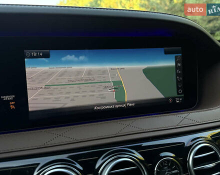 Черный Мерседес С Класс, объемом двигателя 4 л и пробегом 60 тыс. км за 104950 $, фото 64 на Automoto.ua