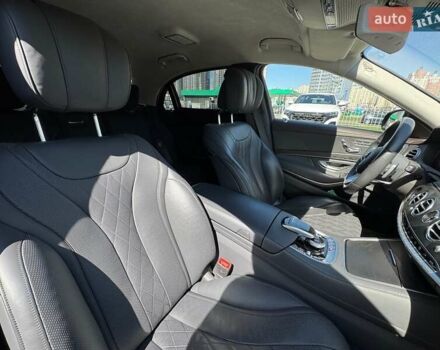 Чорний Мерседес С Клас, об'ємом двигуна 3.99 л та пробігом 111 тис. км за 68500 $, фото 66 на Automoto.ua