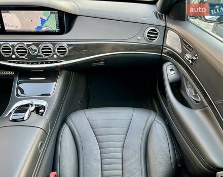 Черный Мерседес С Класс, объемом двигателя 3.99 л и пробегом 105 тыс. км за 59900 $, фото 68 на Automoto.ua