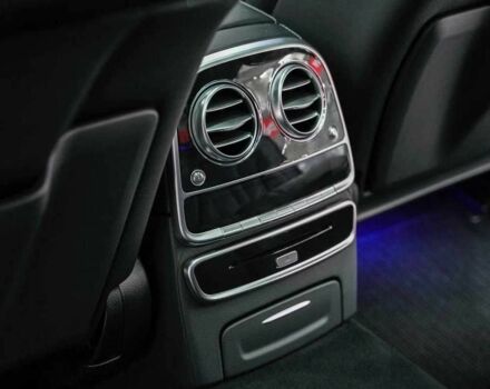 Чорний Мерседес С Клас, об'ємом двигуна 2.9 л та пробігом 99 тис. км за 34650 $, фото 9 на Automoto.ua